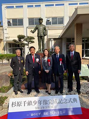 From left to right: Mr. Masami Yasujima, President of Kanto Zuiryo-kai, Mr. Takashi Kawamura, Mayor of Nagoya, Ms. Madoka Sugihara, President of Zuiryo-kai, Mr. Hirotoshi Sago, Vice President of Kanto Zuiryo-kai, Mr. Masanori Sato (honorifics omitted)